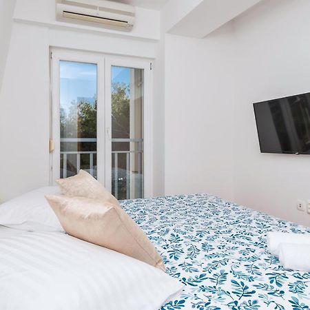 Apartmani Silvija 마카르스카 외부 사진